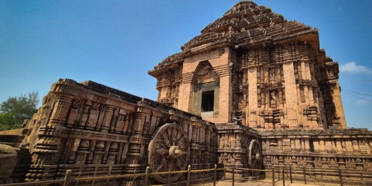 Divine East Temple Tour