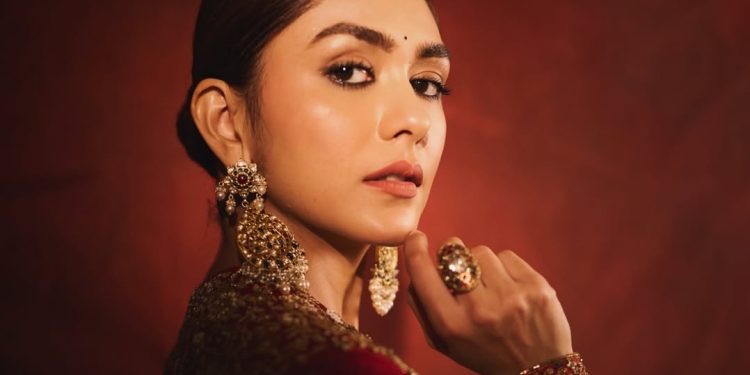 Mrunal Thakur