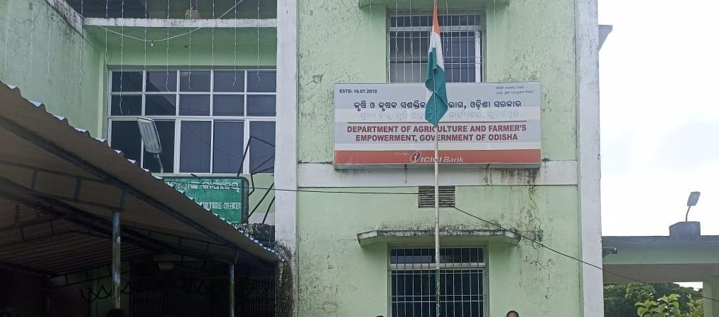 Manpower crunch dogs agri dept in Subarnapur