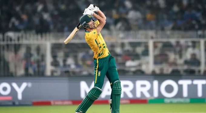 South Africa post 169 for 8 in T20 World Cup semifinal against New Zealand
