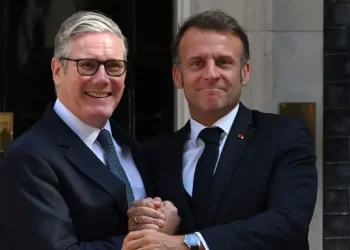 Macron, Starmer