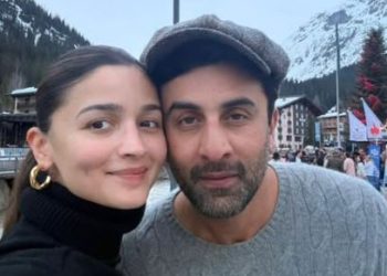Alia Bhatt shares glimpses of exotic anniversary vacation with Ranbir Kapoor & Raha