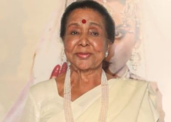 'Her voice lives on': Indian film industry mourn Asha Bhosle's death