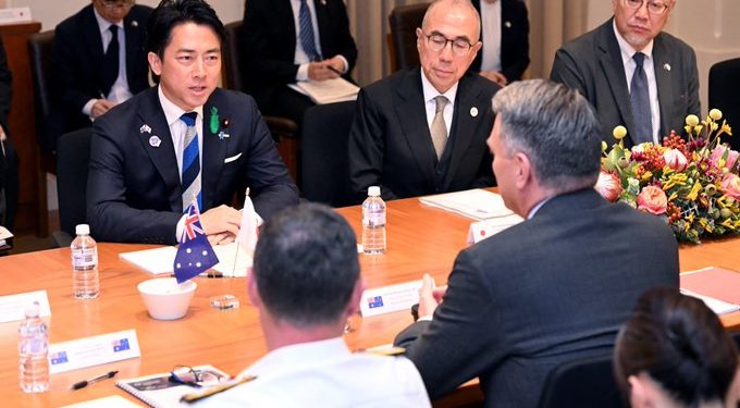 Australia, Japan sign deal for Japanese-designed warships