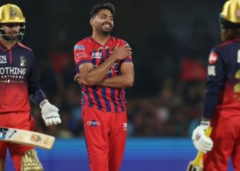 RCB chase down 146 to defeat LSG by five wickets