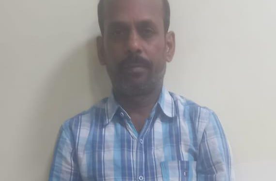 Conman arrested for robbing commuters