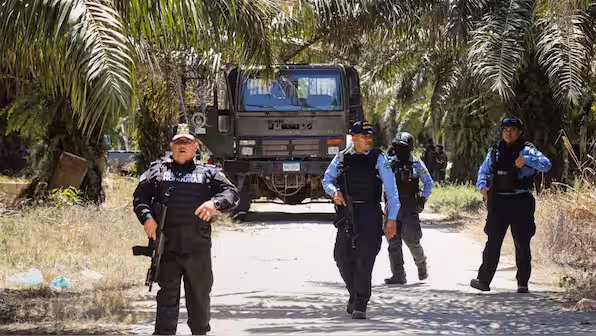 At least 25 killed in two gun attacks in Honduras