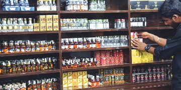Liquor in tetra pack