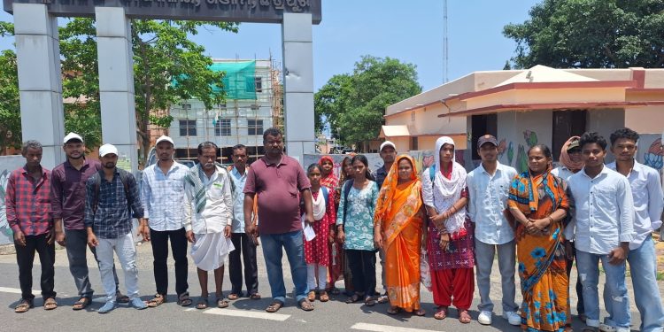 Banasola villagers submit 19-point charter of demands to Ganjam Collector