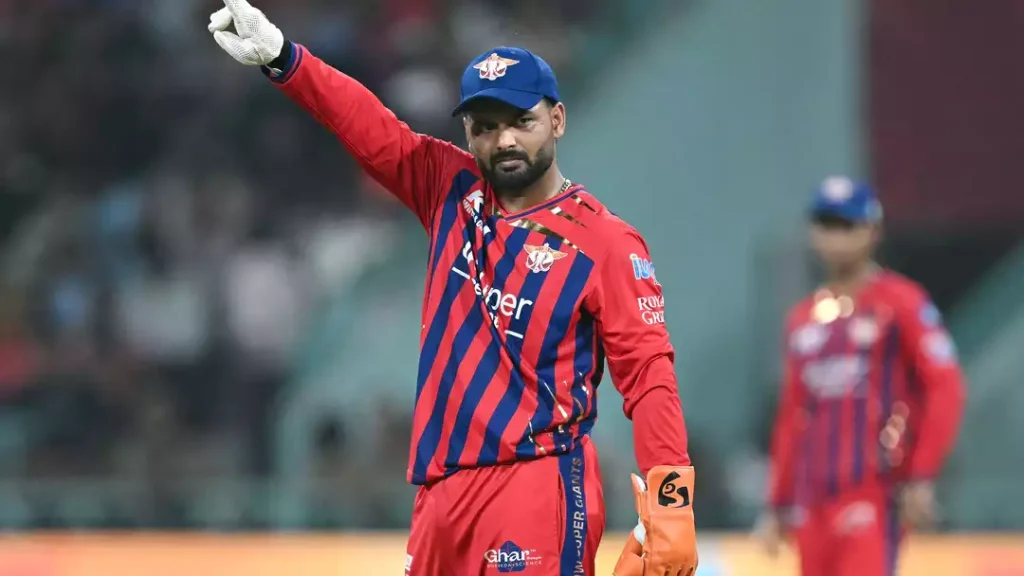 Rishabh Pant steps down from LSG captaincy