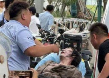 Beijing light plane crash