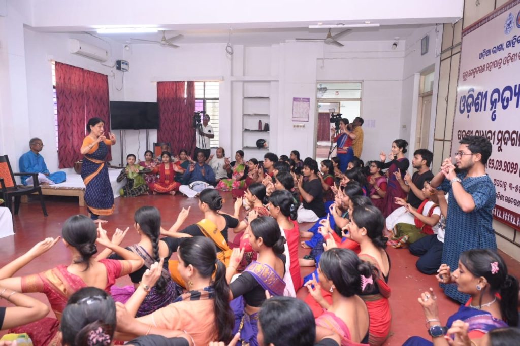 Madhavi Mudgal
