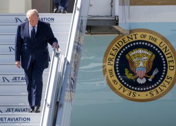 Trump in G7 summit