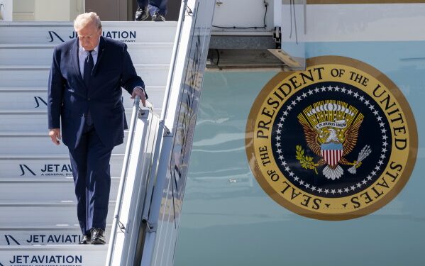 Trump in G7 summit
