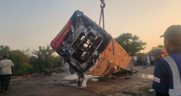 Road accident, India, Gujarat