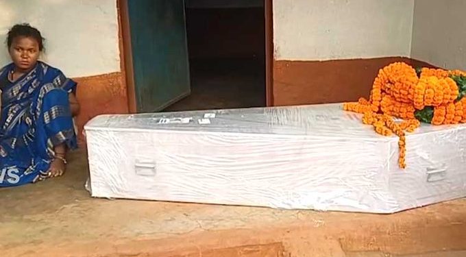 TN gas tragedy 62 workers return to Odisha; bodies of 11 of 12 deceased brought back