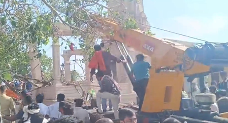 Temple roof collapse