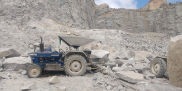Seven labourers killed in Bengaluru stone quarry collapse