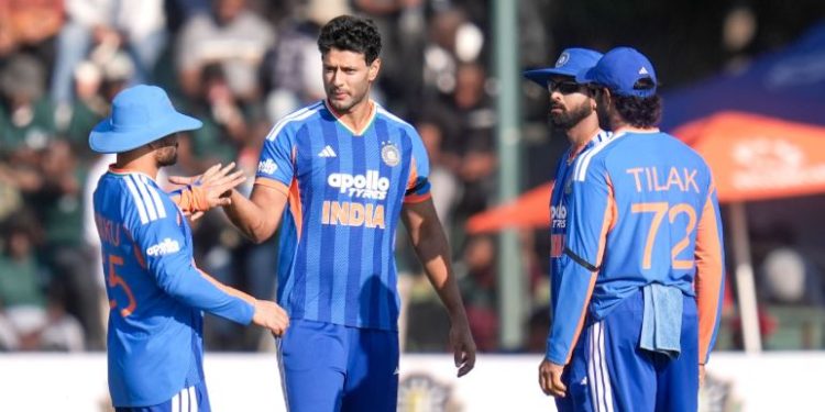 India crush Zimbabwe by 90 runs in 2nd T20I