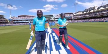 Duckett's 141 powers England to 387/3 against India