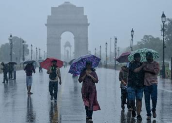 THE INDIAN MONSOON PARADOX
