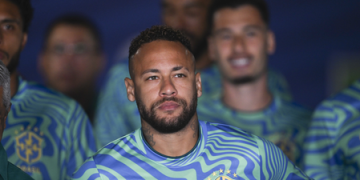 Neymar retires