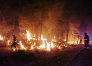 Spain battles nationwide wildfire