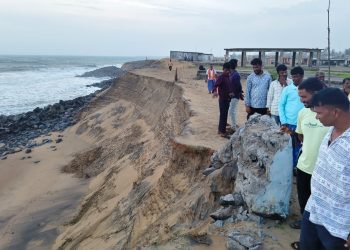 Sea inches closer to Aryapalli; villagers on edge