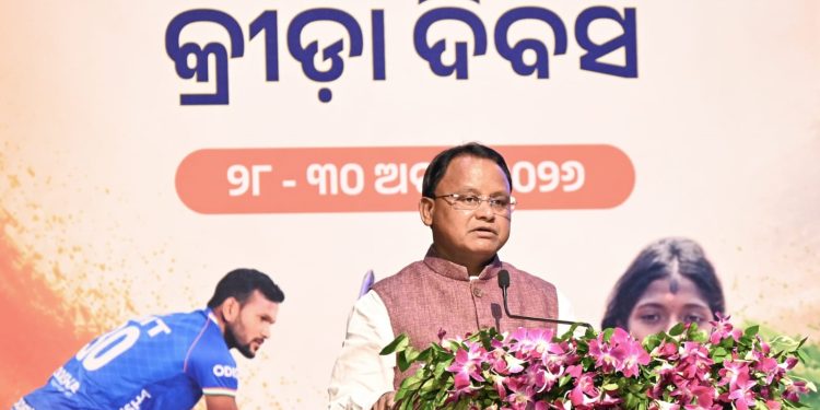 CM outlines roadmap for sports hub
