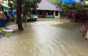 Rain lashes Kerala