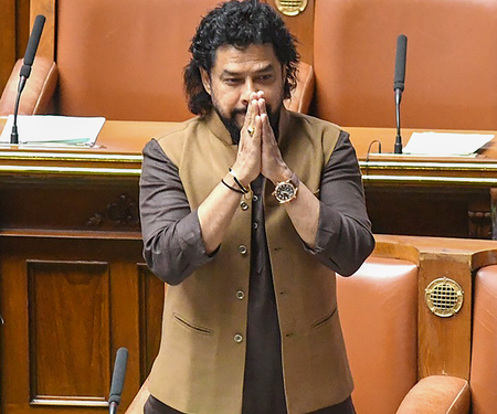 Tribal welfare scam- Karnataka minister Nagendra resigns