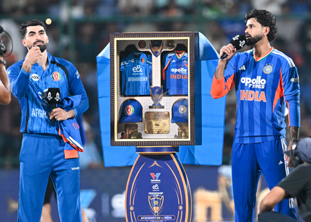 1st T20I toss