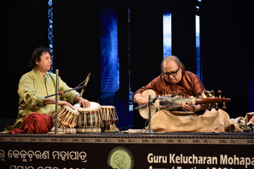 32ND GKCM Award Festival: Sarod recital, Odissi steal show