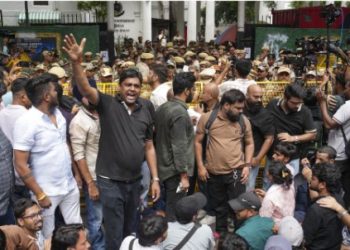 Security stepped up outside Parliament Street police station after Bhardwaj detention