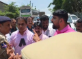 Tension at KCR's farmhouse as Congress workers protest BRS MLCs' remarks against Speaker