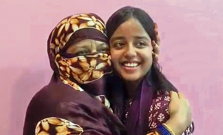 Baripada woman comes back home safely from Nepal