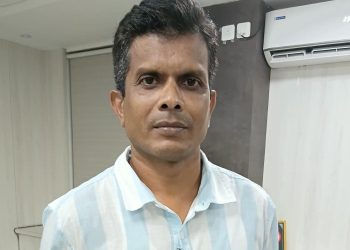 Raurkela Excise Superintendent held with Rs 5 lakh ill-gotten cash