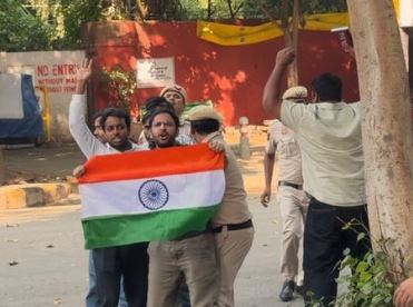 CJP's Saurav Das, Ashutosh Ranka detained near Jantar Mantar; Dipke says 'cannot de-notify resistance'