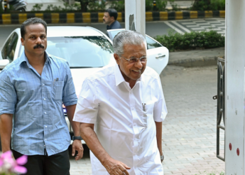 VACB to register two FIRs naming Pinarayi Vijayan, Mohammed Riyas as accused