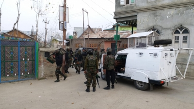Encounter broke out between terrorists and security forces in Jammu and Kashmir