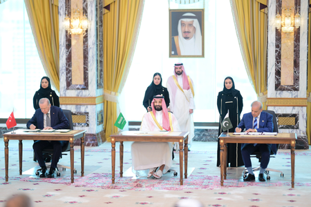 Iran cautions Saudi-Pakistan-Turkey alliance over possible Yemen intervention