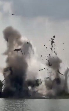 Nanded Police destroy illegal sand mining equipment