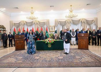 Pakistan, Maldives sign 20 MoUs, including in defence, maritime security