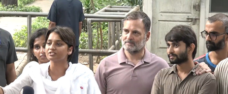 Rahul Gandi-Police Assult