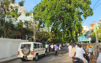 Vigilance raids ex-DMK Minister KN Nehru’s premises in corruption case